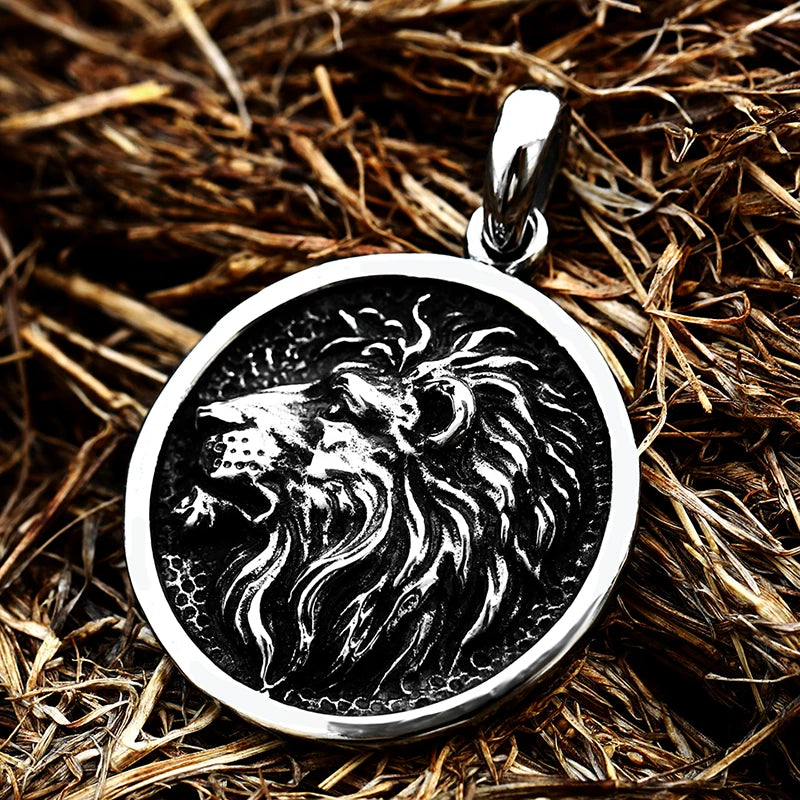 Round Lion Wolf Tiger Pendant — Stainless Steel