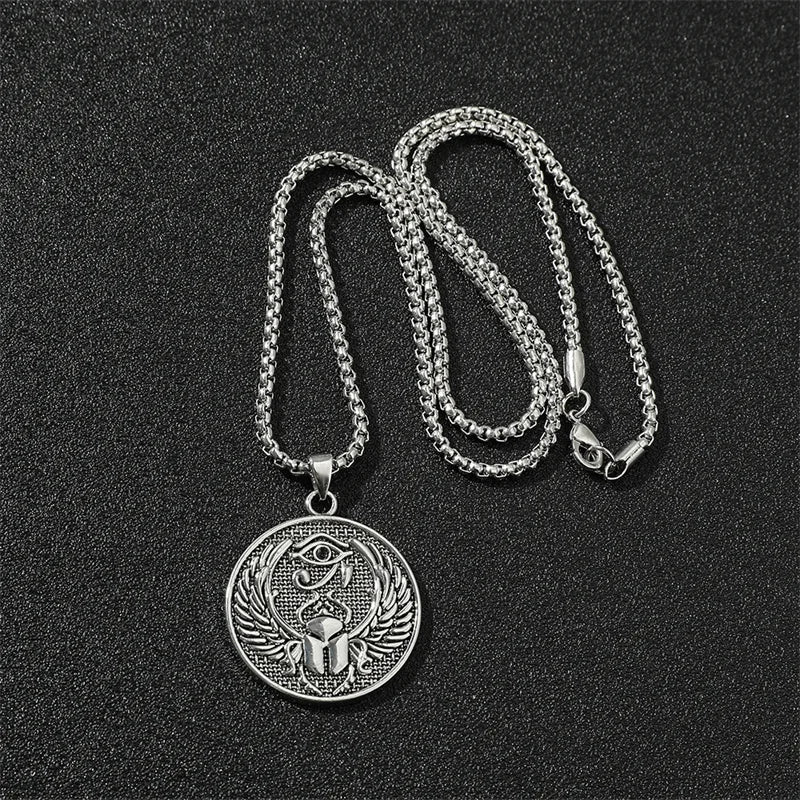 Ancient Egyptian Sun Eye of Horus Pendant Necklace for Men and Women Eagle-Headed God Omniscient Eye Amulet Jewelry Gift