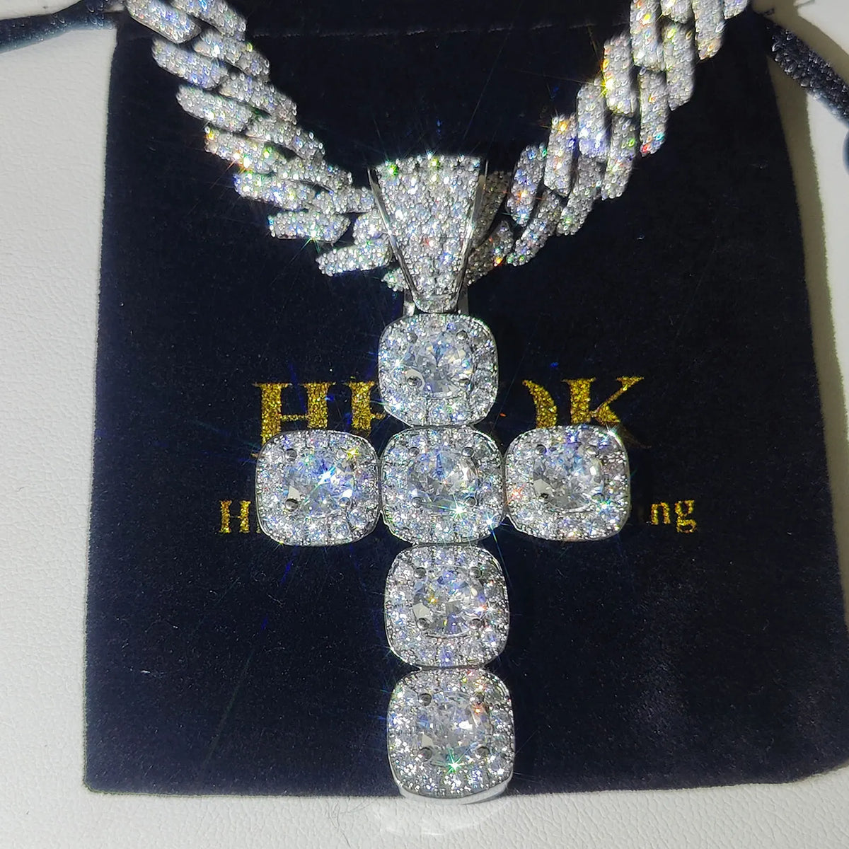 Iced Out Jesus Cross Necklace Cluster Tennis Chain Cross Pendant Religious Faith Hip-Hop Jewelry Gift for Men Women