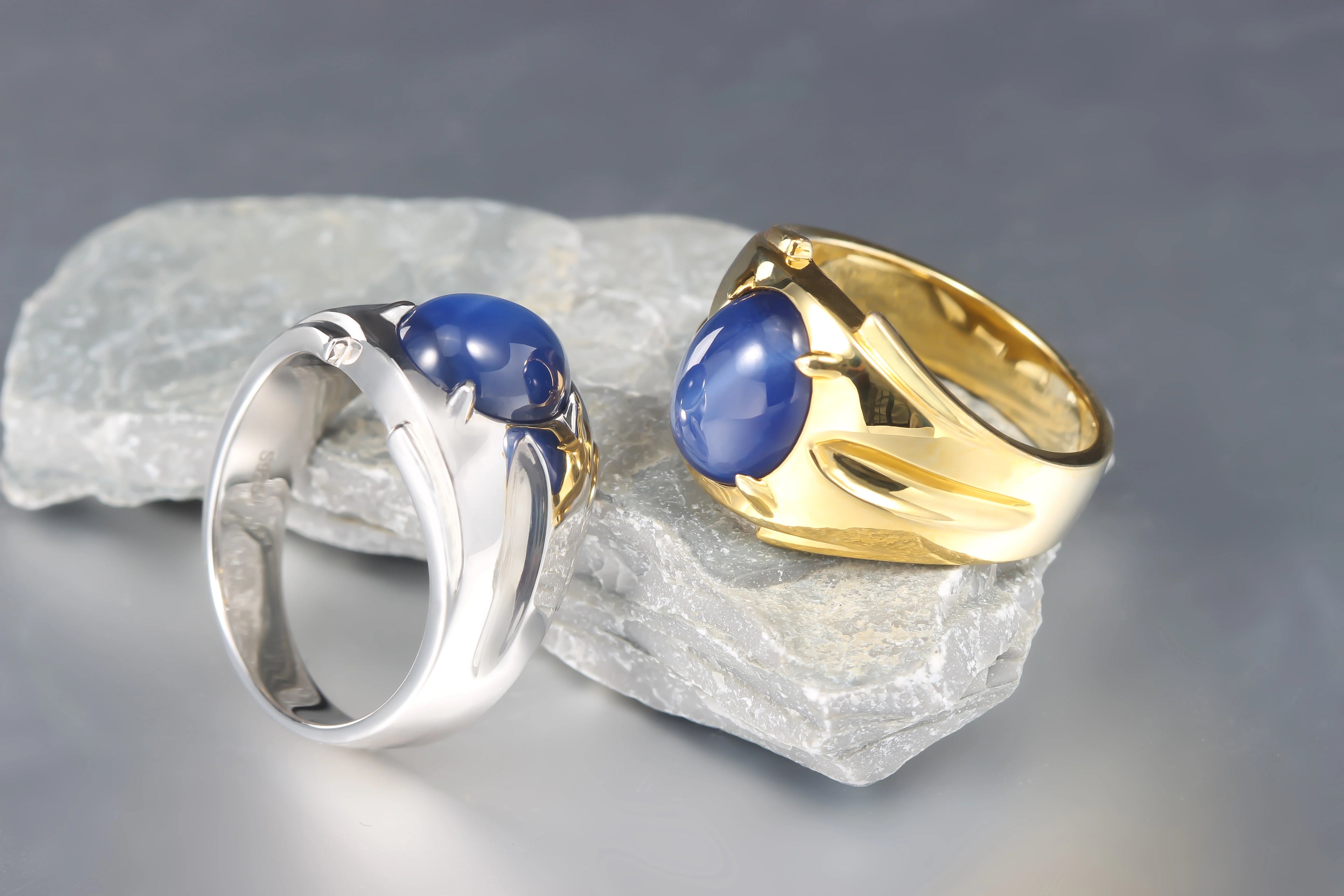 Sapphire Star Ring — 925 Silver