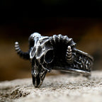 2022 NEW Men's 316L stainless-steel rings Vintage Steam punk SKULL with sheep Fashion Gothic Motorcycle Jewelry free