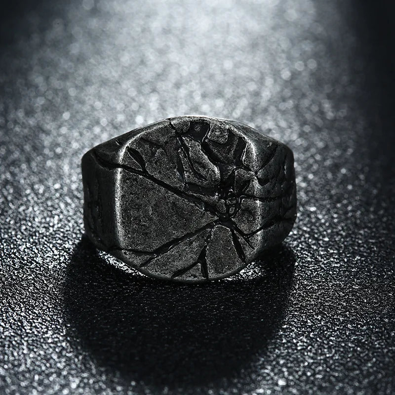 Cracking Rock Statement Ring — Silver