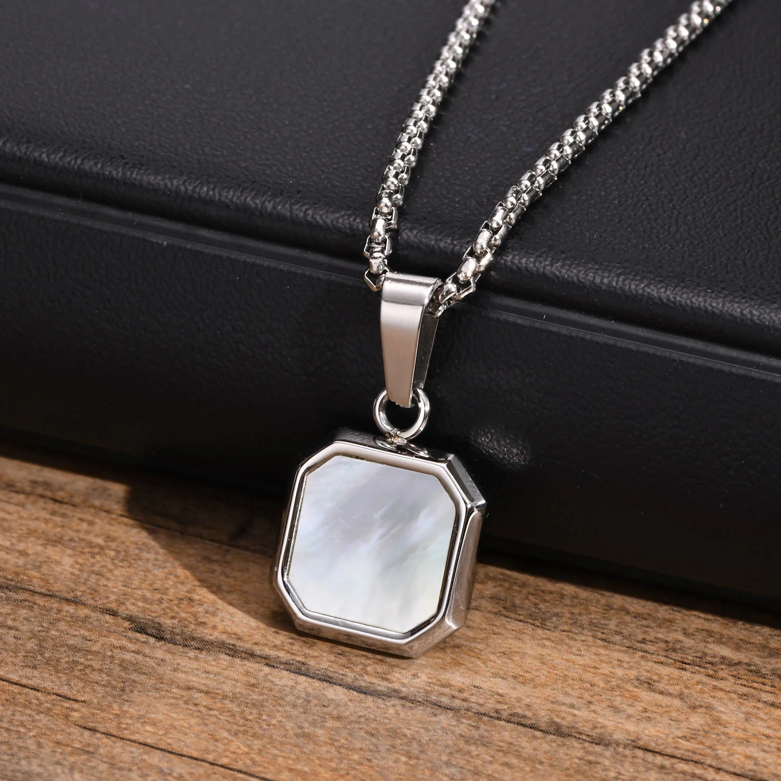 Shell Stone Box Chain Pendant — Stainless