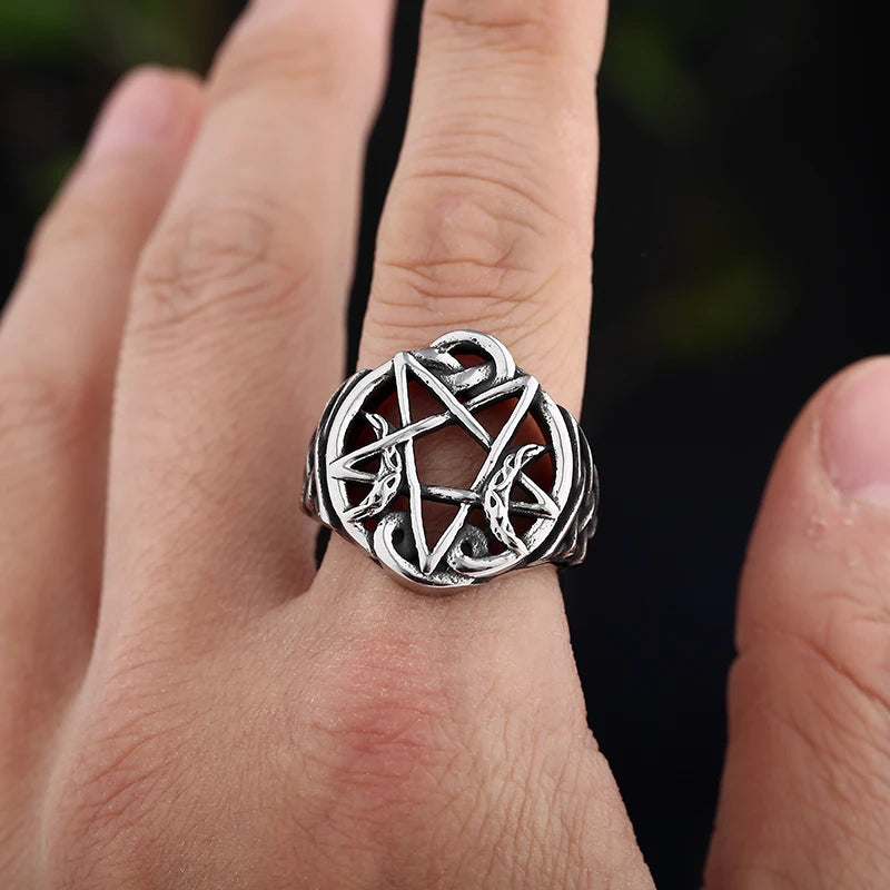Bladed Five-Pointed Star Ring Engravable — Stainless Steel