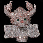 LYEE CYEE's luxurious three-dimensional diamond studded green eyed horn skull letter hip-hop pendant can be paired with