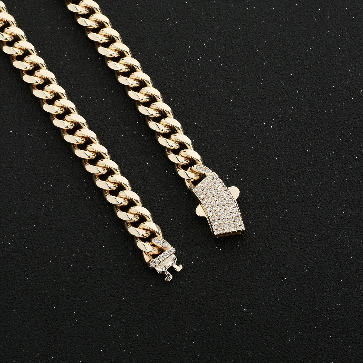 Classic Cuban Link Chain Necklace 10mm Wide — Black-Tone