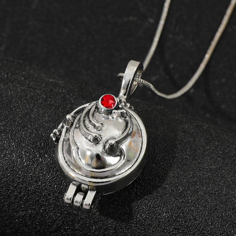 Vintage Personalized Pendant Ltem with Openable Pendant Chain Film Television Jewelry Gift Suitable for Collectibles