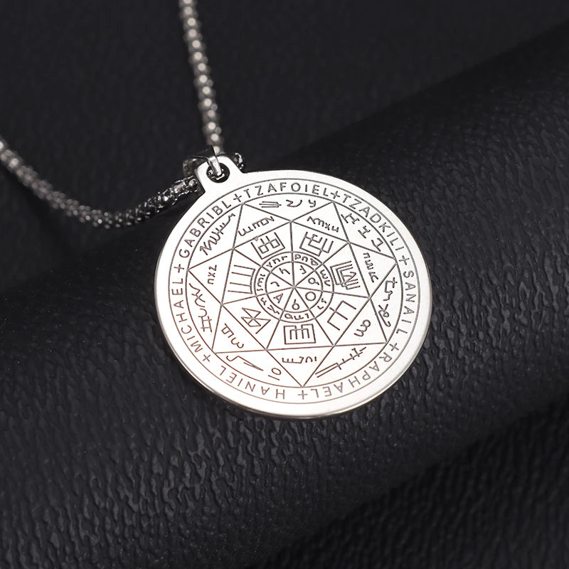 Stainless Steel Zeus Thunder Necklace Lightning Charm for Men and Women Hip Hop Trend Street Party Cool Jewelry