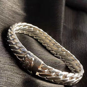 Lion Head Cuban Link Whip Chain Bracelet — Wide Bold, 22cm