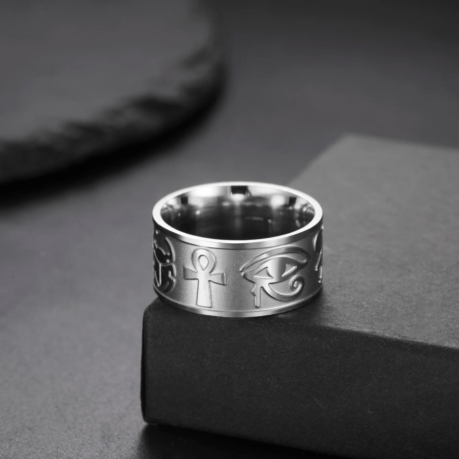 Eye of Horus Ankh Cross Ring — Stainless Steel