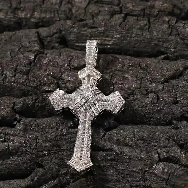 Shiny Ice Crystal Zircon Christian Cross Pendant Men and Women Hip Hop Trend Jewelry Catholic Amulet Necklace