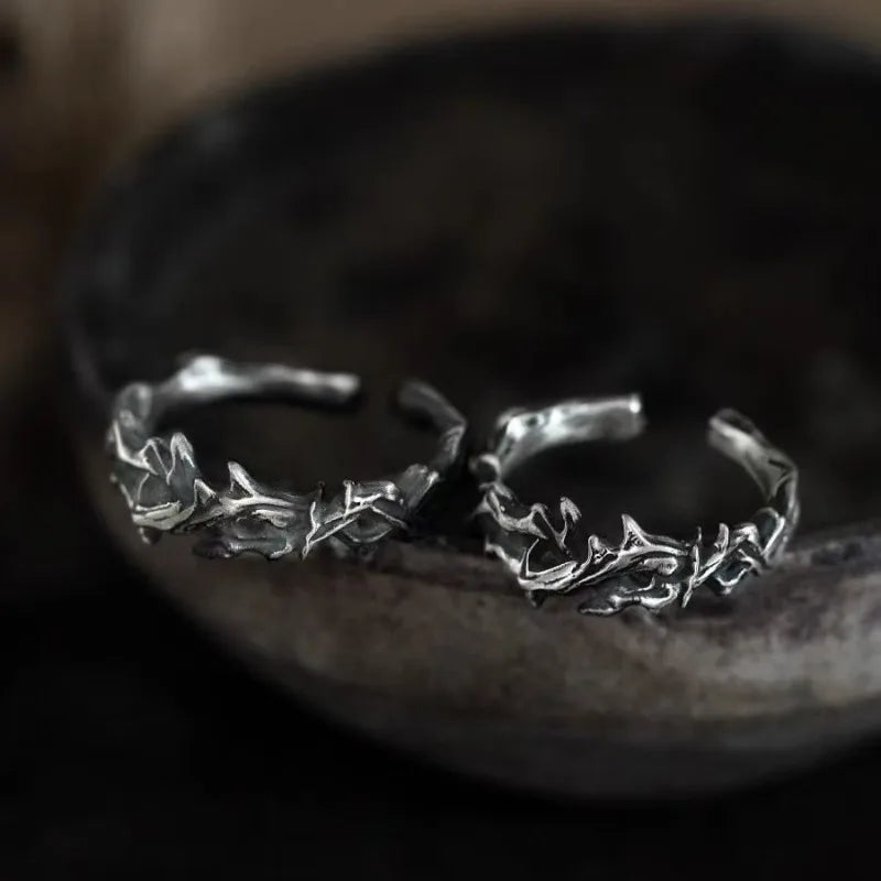 Dark Thorny Ring for Men and Women — Punk, Antique Silver