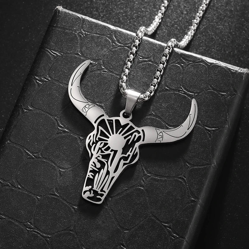 Stainless Steel Simple Personalized Spider Pendant Necklace Men and Women Fashion Party Pendant Jewelry Gift