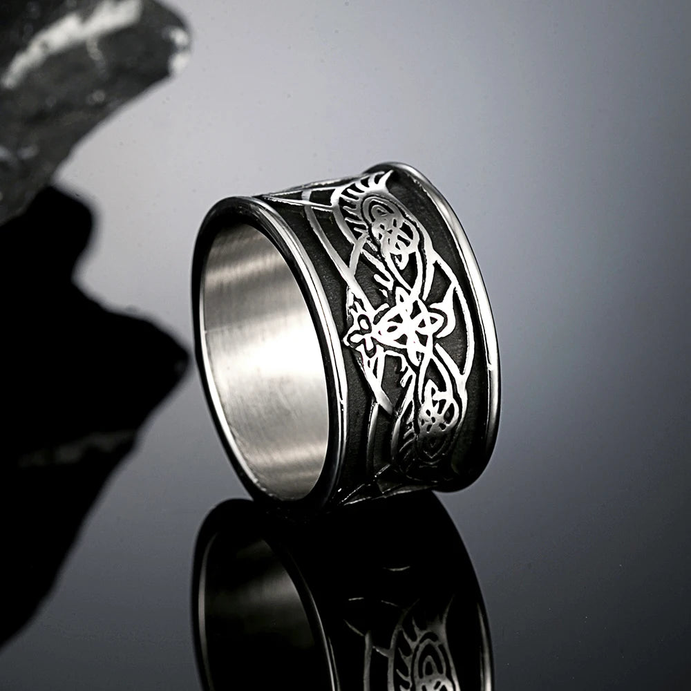 Norse Wolf Ring — Stainless Steel Knot Detail