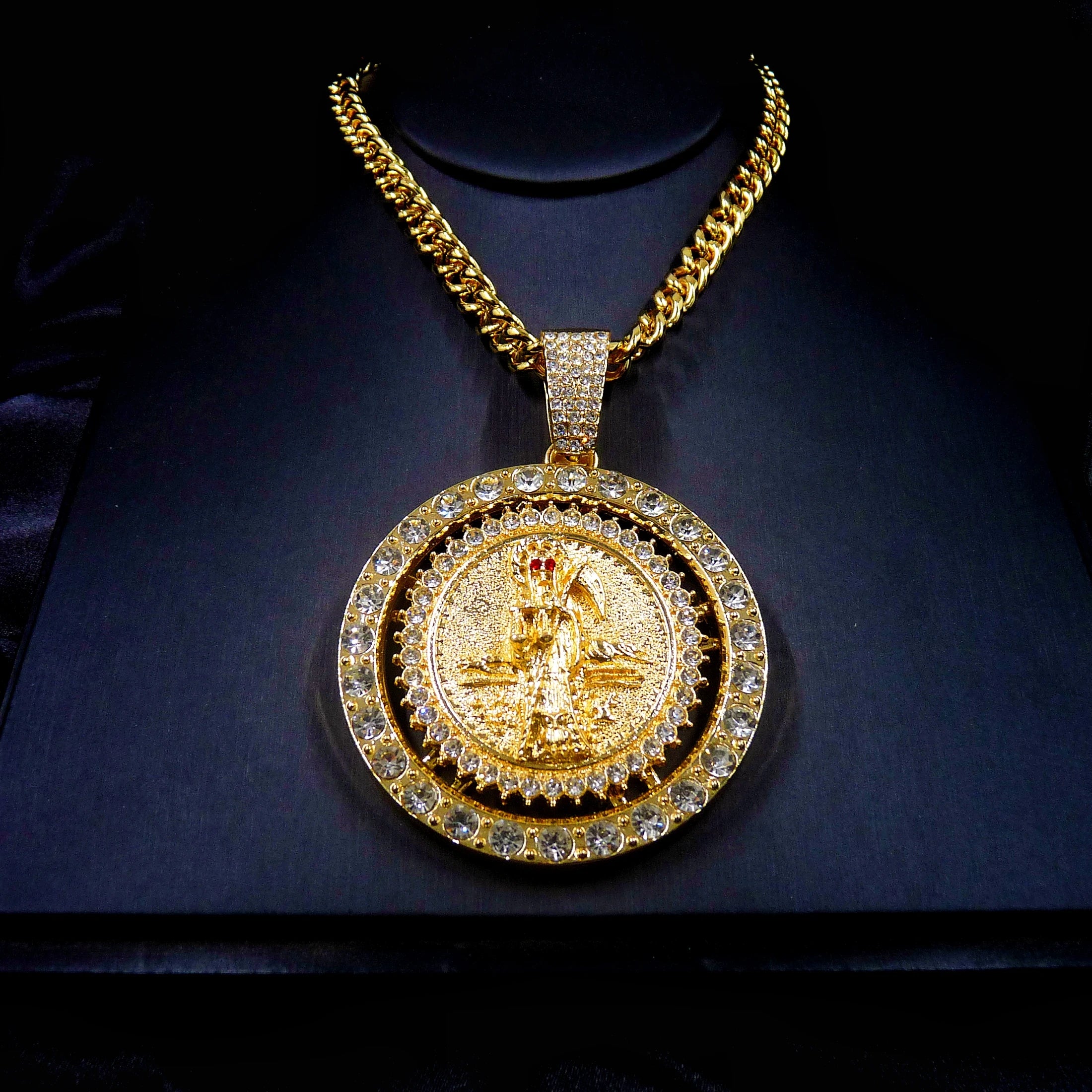 1 piece men's fashionable hip hop Santa Muerte set with sparkling rhinestones rotatable pendant decorative necklace