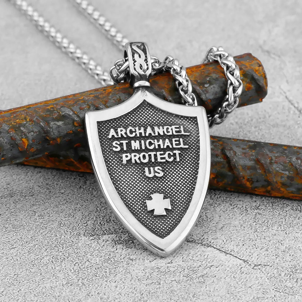 High Quality Design Stainless Steel Odin Warrior Shield Viking Necklace Nordic Religious Belief Jesus Amulet Pendant Jewelry