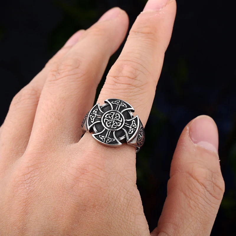 Viking Norse Cross Amulet Ring — Stainless Steel