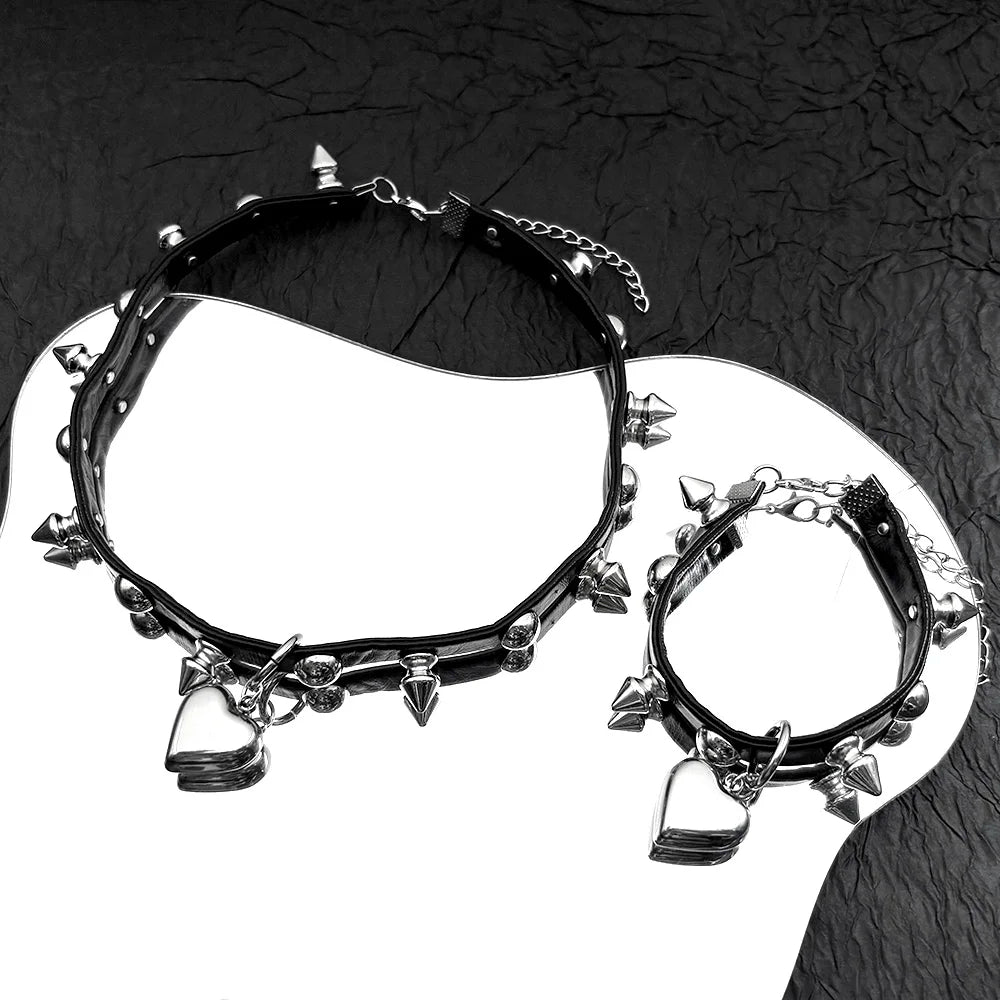 Gothic Heart Steel Pendant Punk Harajuku Choker