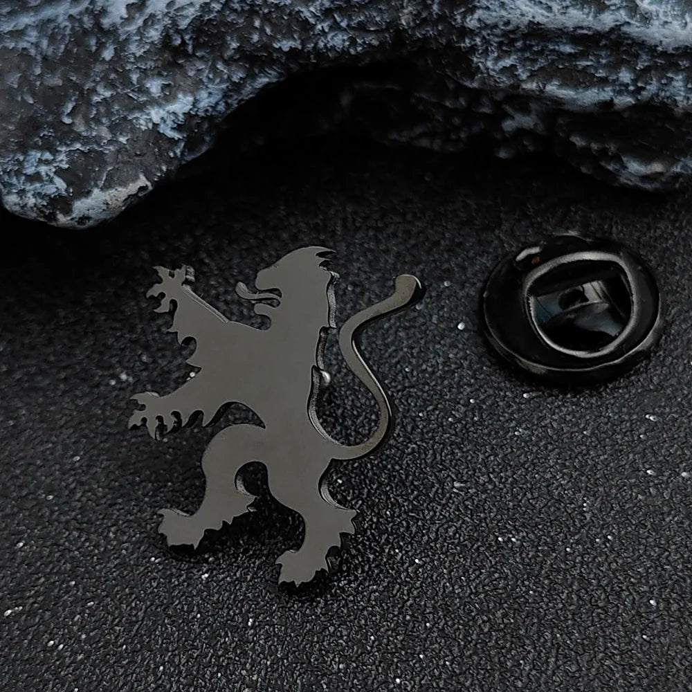 Stylish and simple animal badge, gold-plated stainless steel lion collar pin, phoenix men's collar pin, pterosaur brooch