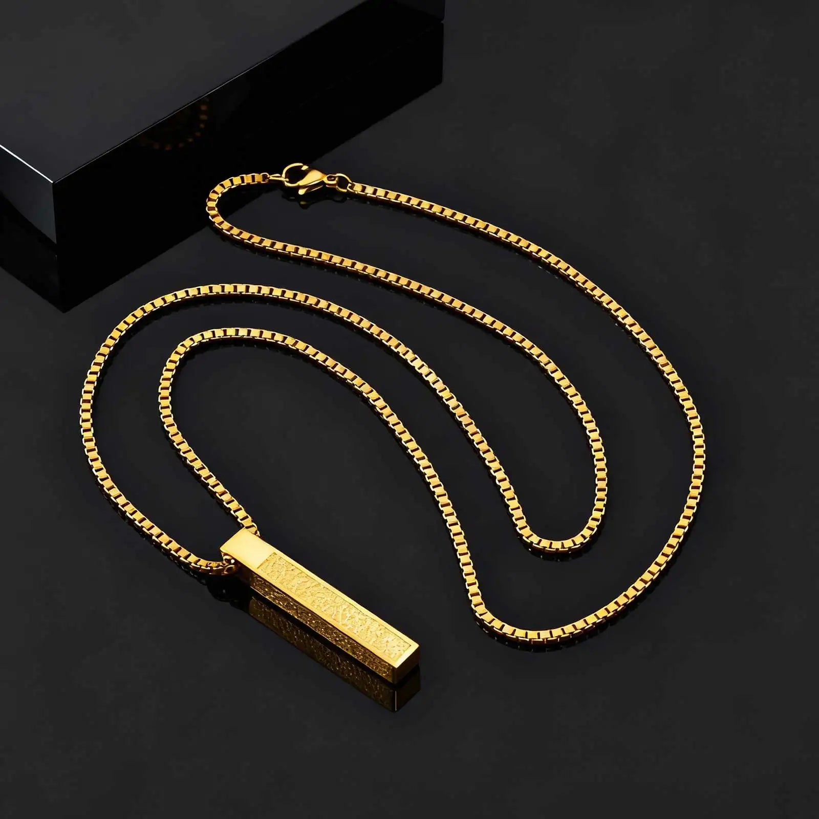 Ayatul Kursi Geometric Square Pendant Necklace, Stainless Steel Box Chain Necklace for Men, Religious Prayer Amulet