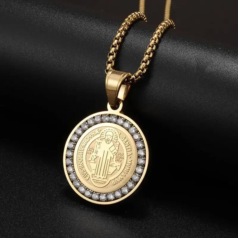 Hip Hop Iced Out San Benito San Benito Holy Medal Pendant Jesus Necklace Religious Amulet Jewelry for Men and Women