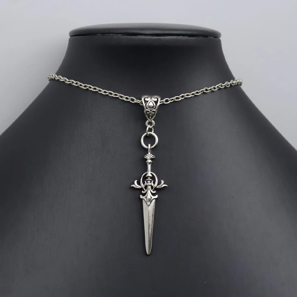 Gothic Sword Necklace Antique Medieval Blade Pendant Punk Men Women Vintage Street Neck Accessories