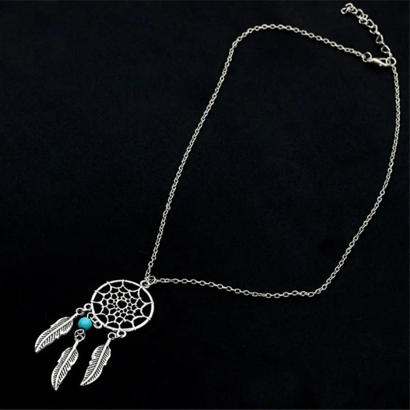 Hollow Dreamcatcher Pendant Necklace for Women Fashion Leaf Feather Necklaces Vintage Ethnic Fashion Party Jewelry Gift Bijoux