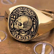 Skull Cross Ring — Gothic Vintage