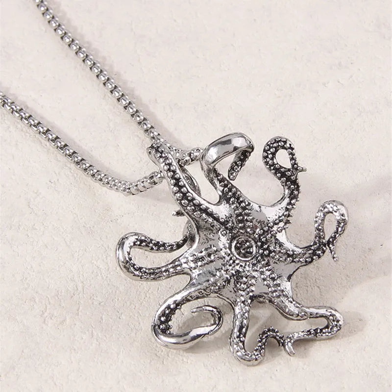 Fashion Trendy Vintage Octopus Pendant Necklaces Jewelry For Women Hip Hop Long Necklace Men Women Jewelry Accessory