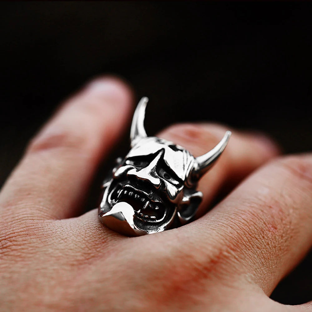 Mens Gothic Prajna Mask Ring Stainless Steel Japanese Samurai Skull Rings for Men Women Fashion Biker Jewelry Gift
