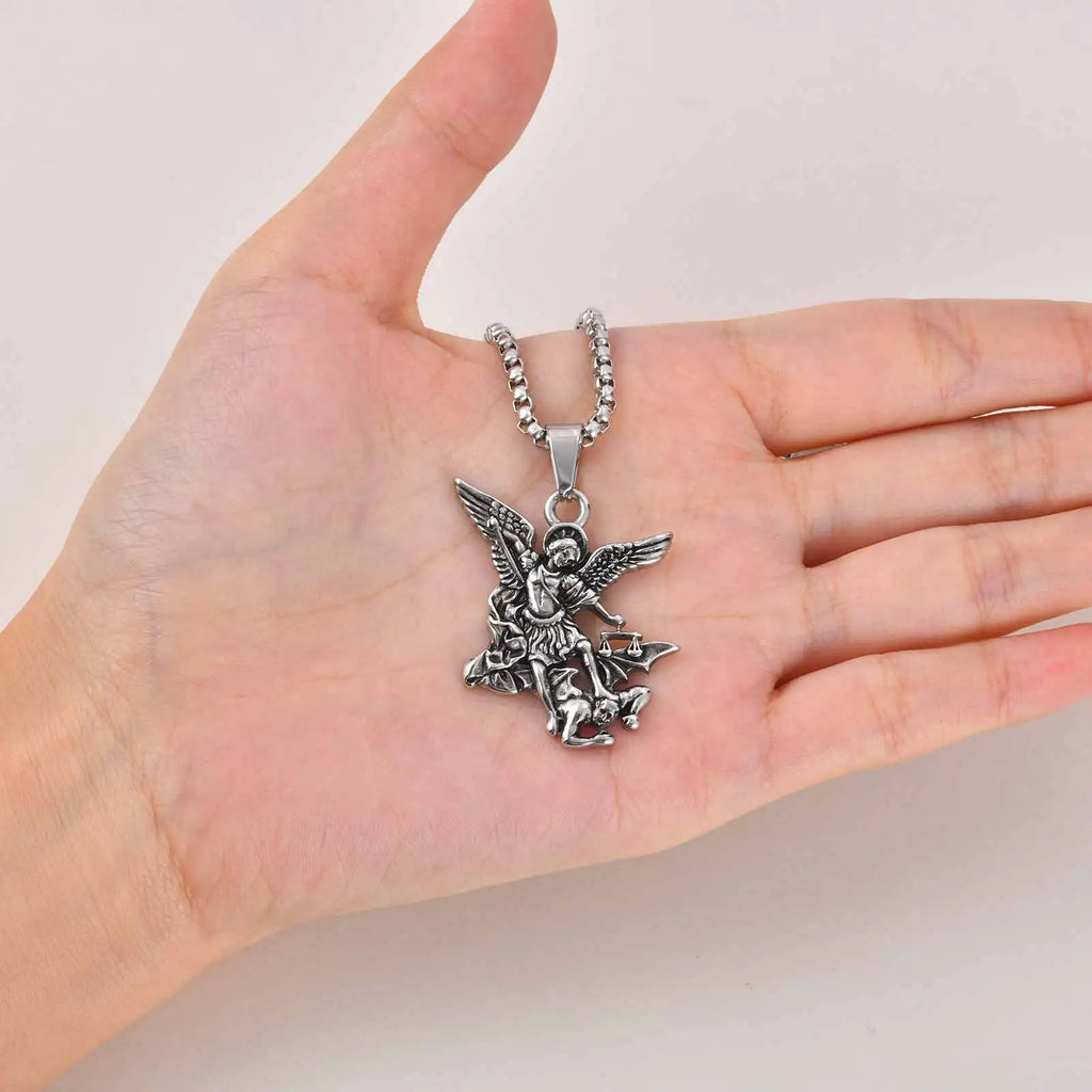 Vnox Stainless Steel St Michael Archangel Pendant Necklace for Men, Catholic Protection Amulet Box Chain Religious Jewelry Gift