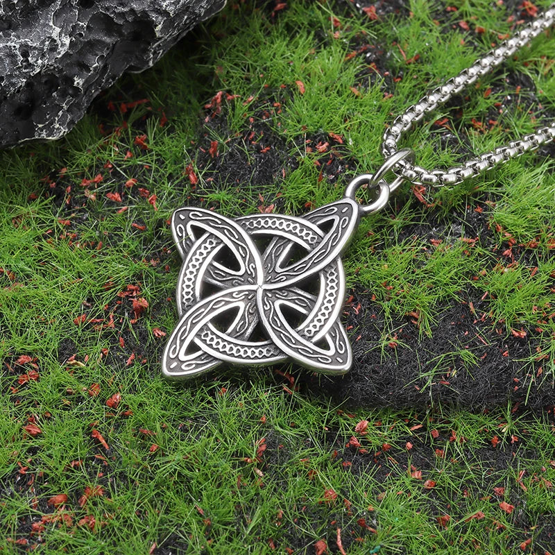 Celtic Witch Knot Pendant Necklace — Stainless Steel
