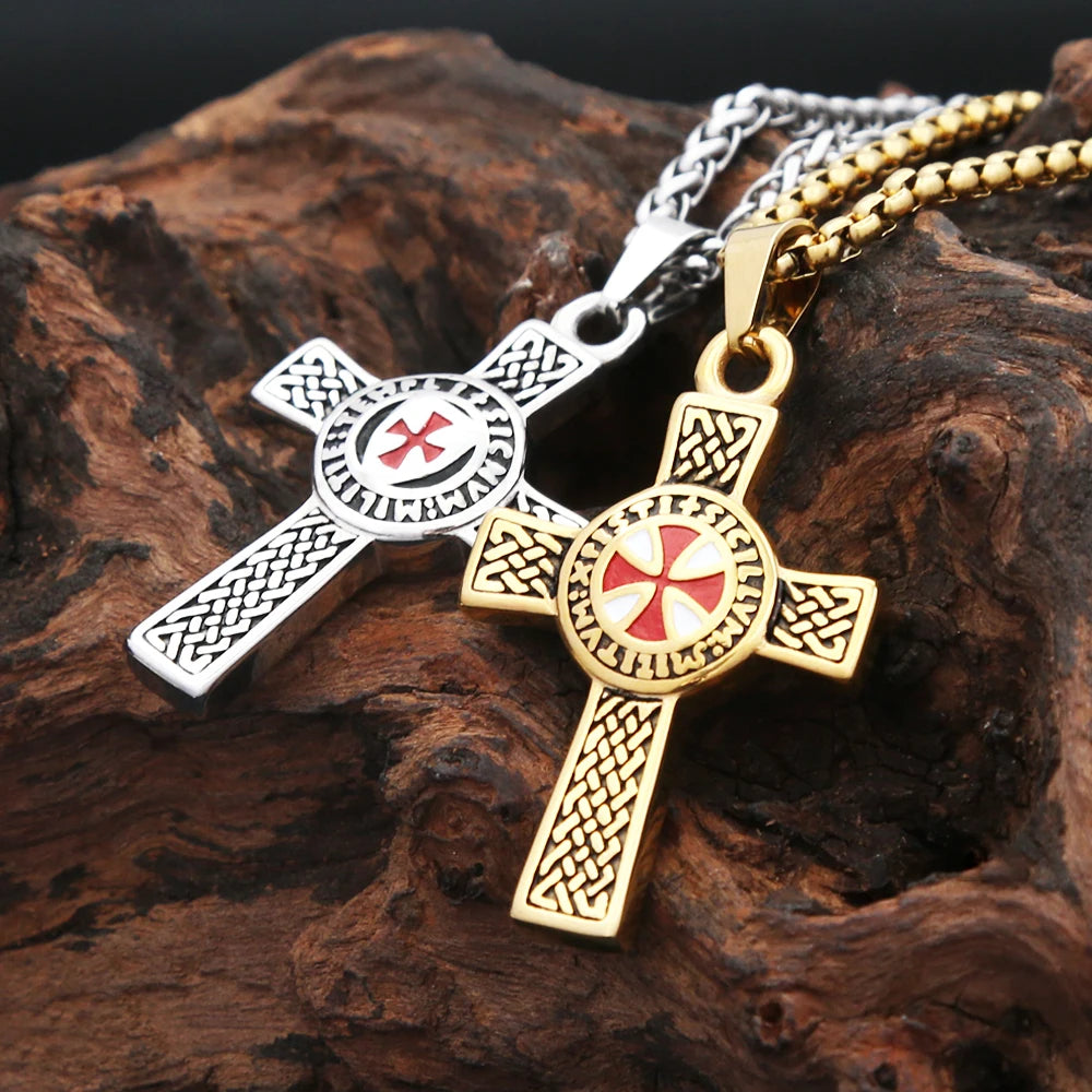 Classic Fashion Iron Cross Shield Pendant Necklace For Men Women Stainless Steel Templar Knight Cross Necklaces Amulet Jewelry