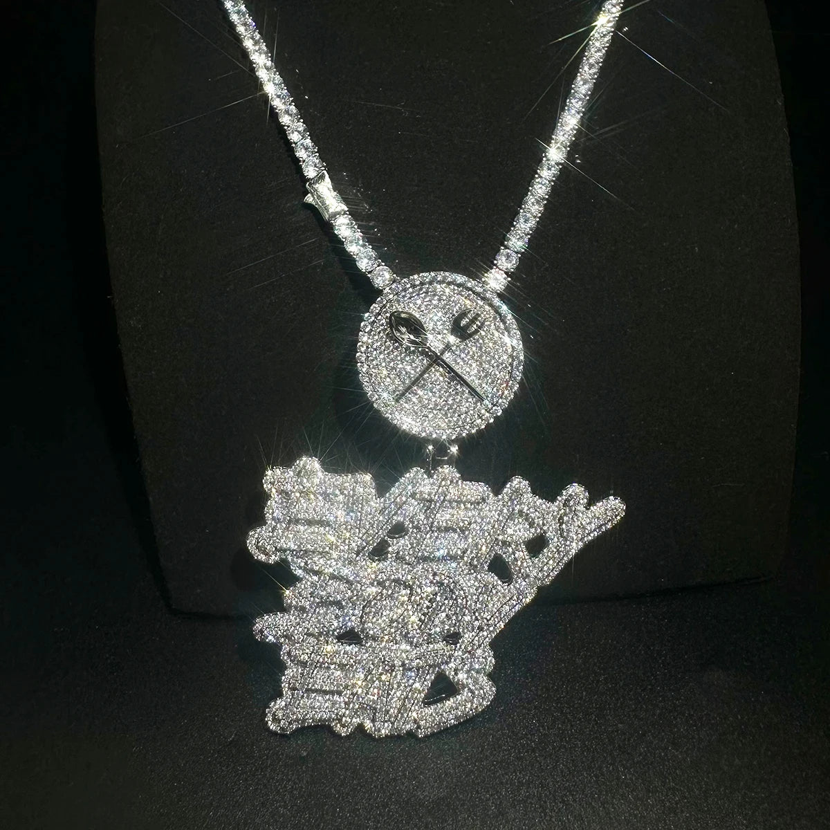 Aokaishen Iced Out Necklace Pendant for Men Every Body Eats Charms Real Copper Cubic Zircona Gold Plated Hip Hop Jewelry