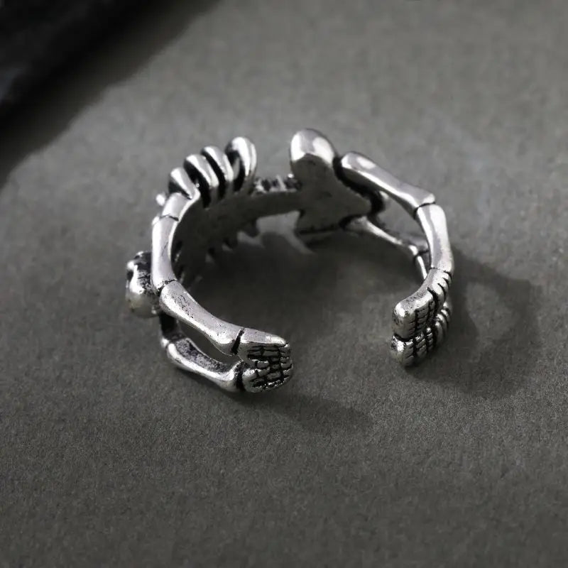 Retro Punk Skull Design Ring For Men Adjustable Personality Gothic Style Fashion Metal Bone Shape Ring Jewelry