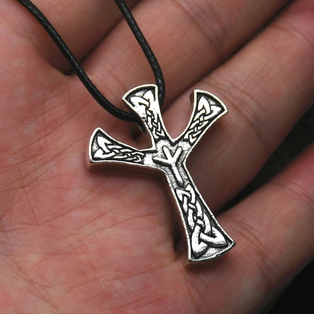 Viking Rune Algiz Pendant Necklace — Zinc Alloy