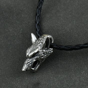 Viking Wolf Head Pendant Necklace — Zinc Alloy