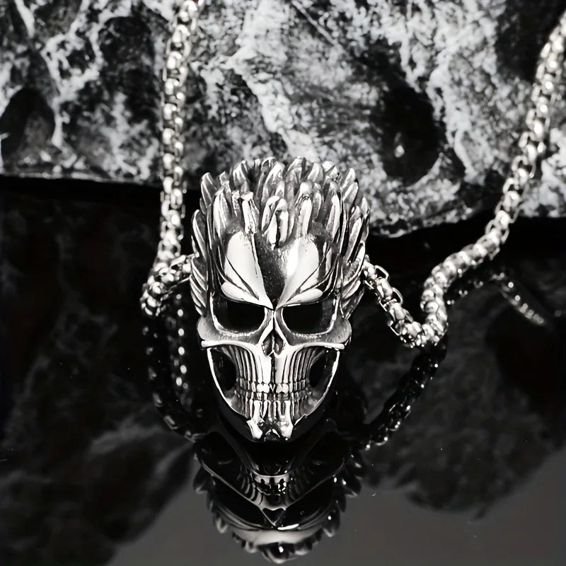 Laughing Skull Pendant Necklace — Retro Gothic