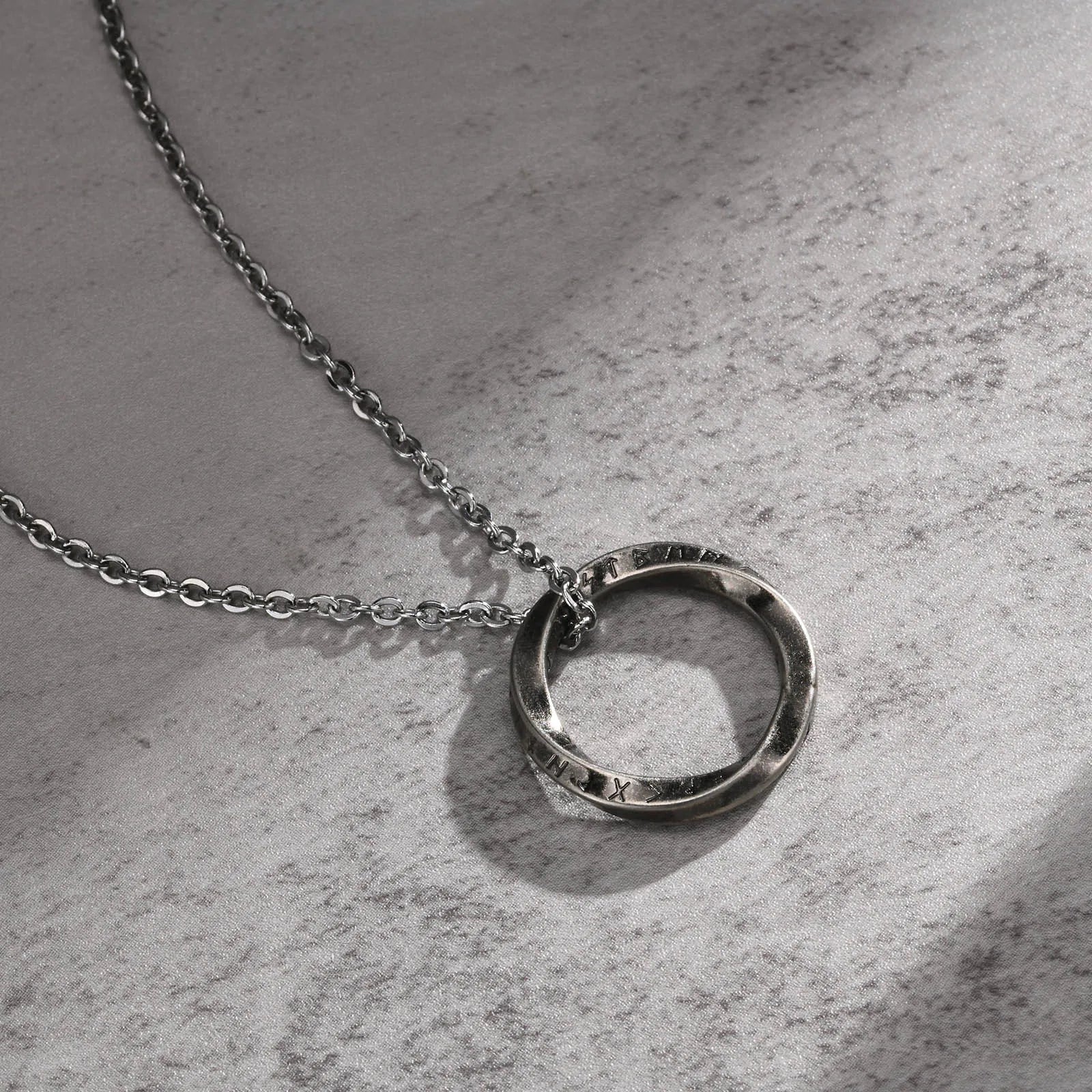 Norse Viking Mobius Pendant — Stainless