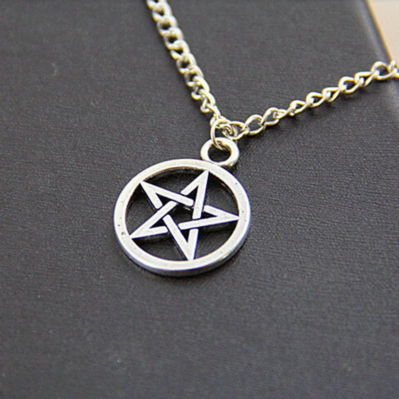 Pentagram Pendant Necklace — Gothic Chain 60cm