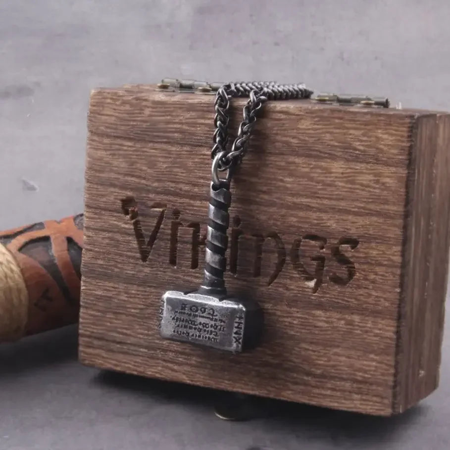 Fashion Valknut Viking Thor's Hammer Pendant Necklace With keel Chain As Men Gift with wooden box