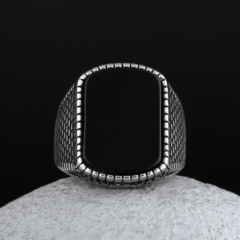 Trendy 2022 New Onyx Stone Ring Luxury Suitable For Man With Gifts Party Wedding Male Ring Jewelry Accessories Couple