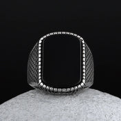 Trendy 2022 New Onyx Stone Ring Luxury Suitable For Man With Gifts Party Wedding Male Ring Jewelry Accessories Couple