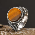 Vnox Dragon Scales Textured Signet Ring for Men,Round Tiger Eye Stone Top Finger Band,Black Gemstone Stainless Steel Stamp Ring