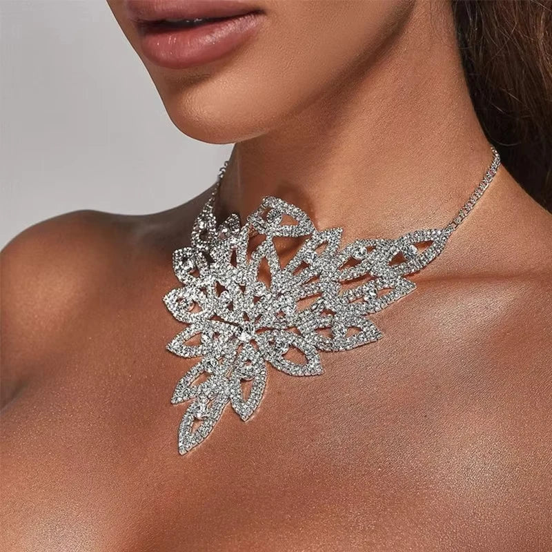 FTCY Personalized Fashion Leaf Rhinestone Necklace For Women Luxury Shining Crystal Floral Necklace Wedding Jewelry