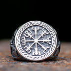 Viking Vegvisir Axe Amulet Ring — Stainless Steel