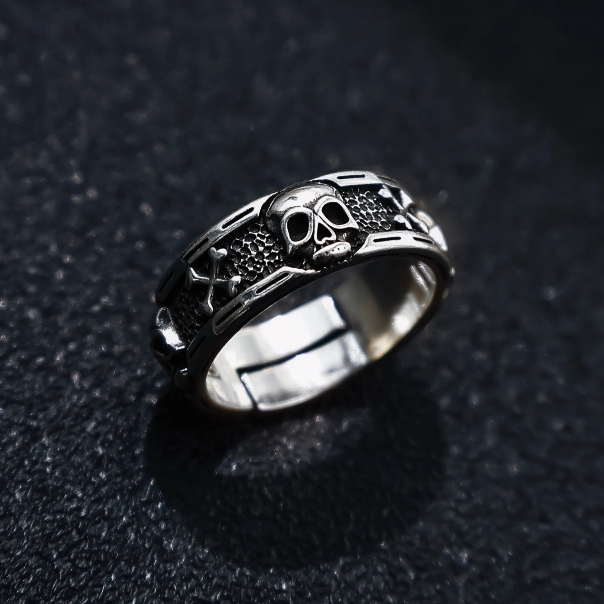 Retro Skull & Skeletons Adjustable Open Ring For Men Silver-plated Copper Gothic Punk Edgy Indie Jewelry Niche