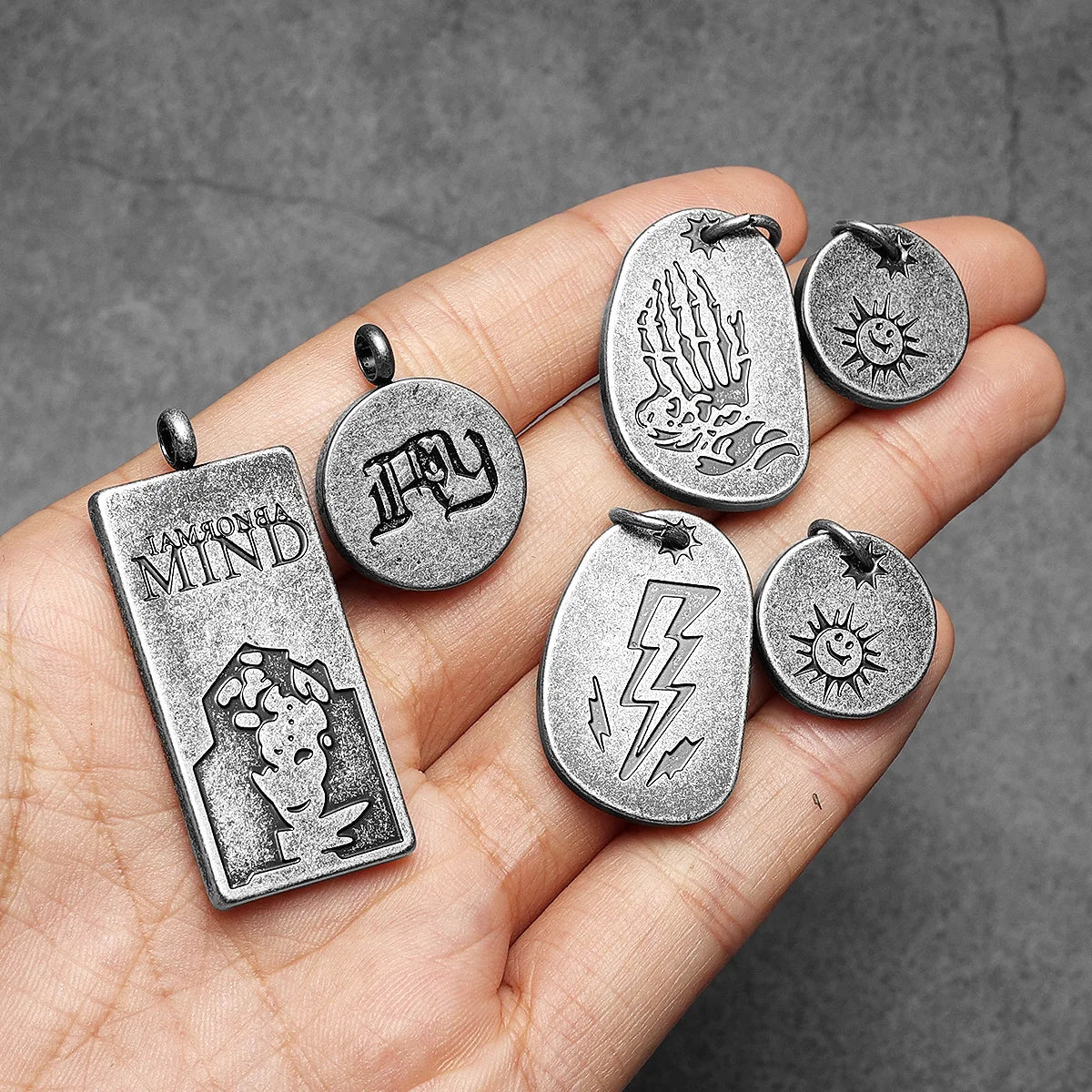 Retro Lightning Pray Tag Stainless Steel Men Necklaces Pendant Chain Punk for Women Fashion Jewelry Gifts Wholesale Dropshiping