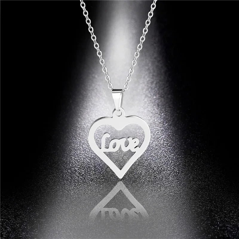 Star of David Heart Pendant Necklace — Stainless Steel