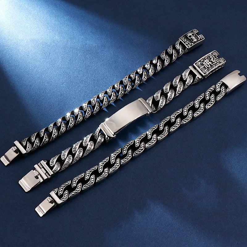 Skull Pattern Bracelet — Stainless Steel